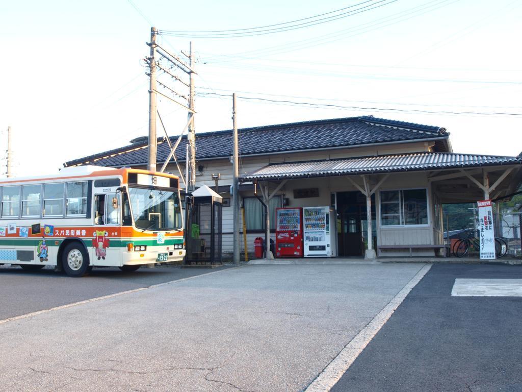 ホテルSazu Onsen Yusho 香美町 エクステリア 写真